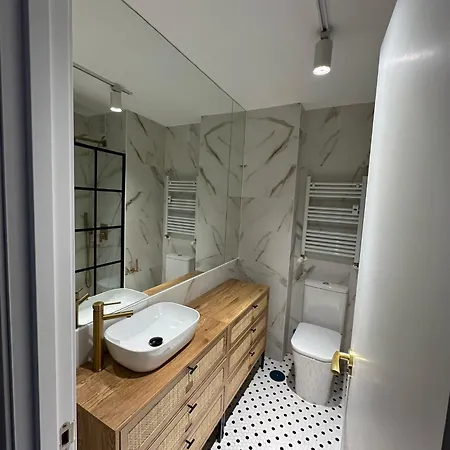 Vut Idesign 3 Apartamento Ávila